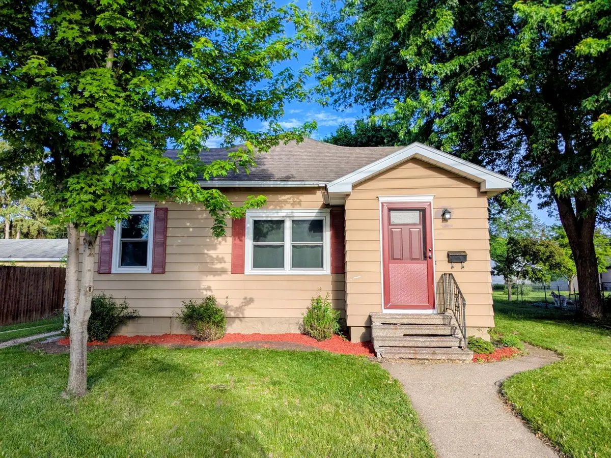 464 Grand Street, Winona, MN 55987 - #1
