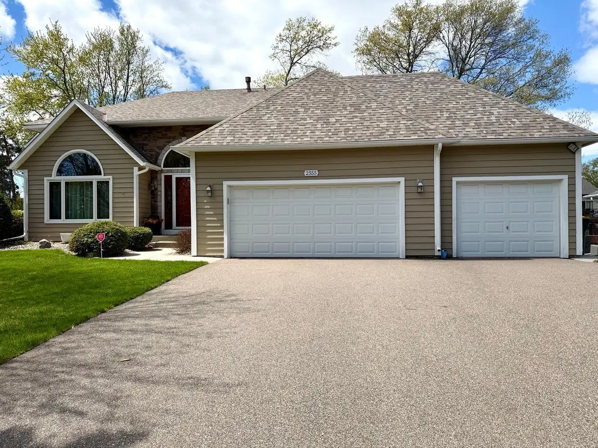 2555 Sylvan Street, Saint Paul, MN 55117 - #1