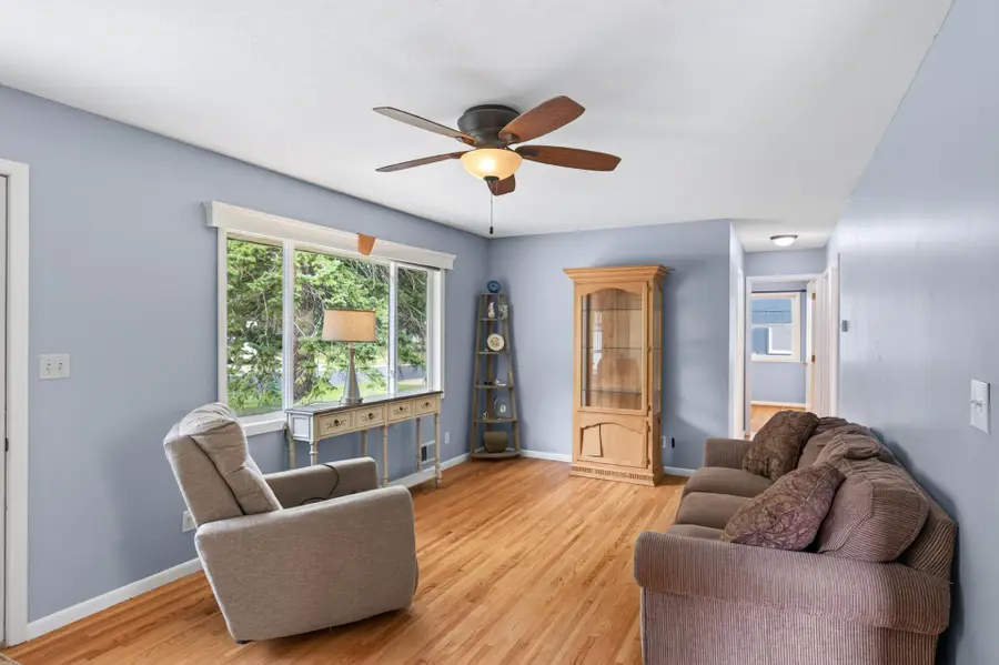 3756 Gettysburg Avenue N, Minneapolis, MN 55427 - #2