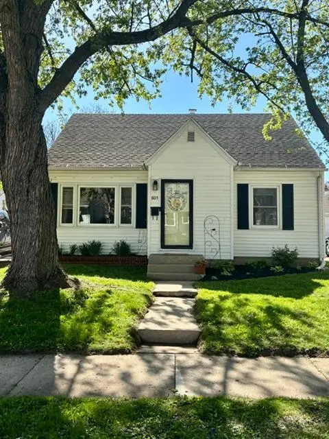 805 12th Avenue Ne, Rochester, MN 55906