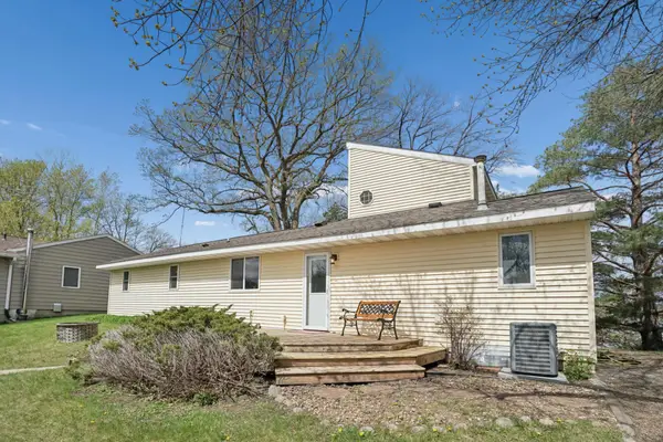 26365 733rd Avenue, Dassel, MN 55325
