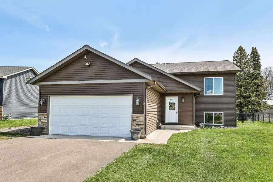 40 N Fitzgerald Avenue, Rush City, MN 55069 - #2