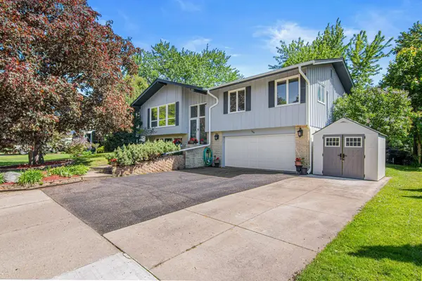 344 Thompson Avenue W, West Saint Paul, MN 55118