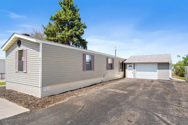 2210 Sundet Lane, Faribault, MN 55021