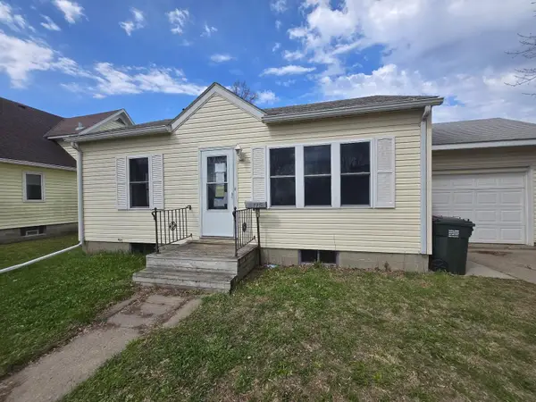 115 4th Street S, Gaylord, MN 55334