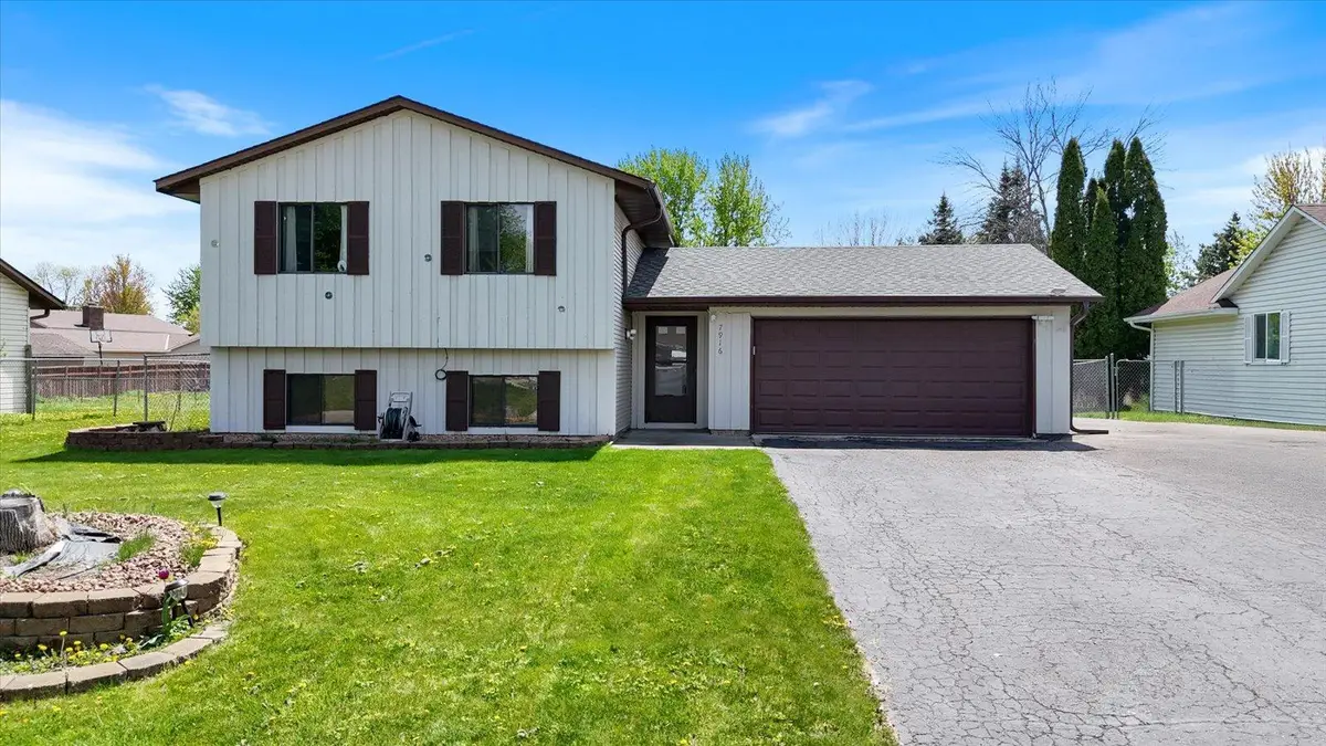7916 Hallmark Way, Apple Valley, MN 55124 - #1