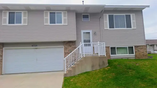 15872 Granada Avenue, Apple Valley, MN 55124