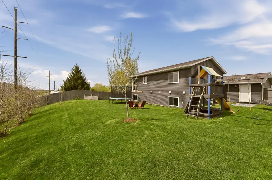 635 Strafford Drive, Zumbrota, MN 55992 - #3