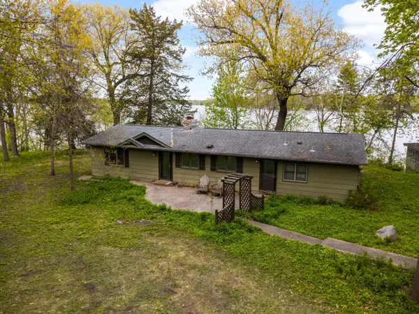 24501 Cedar Point Road, New Prague, MN 56071