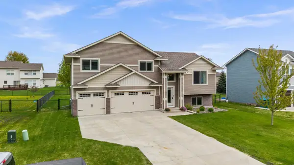 19089 Johnson Street Nw, Elk River, MN 55330