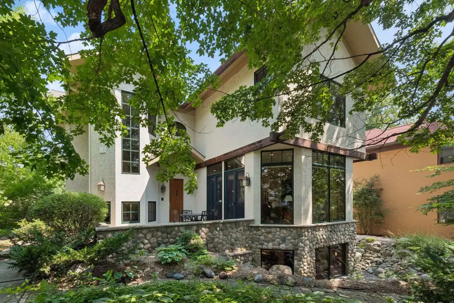 721 Rice Street E, Wayzata, MN 55391 - #2