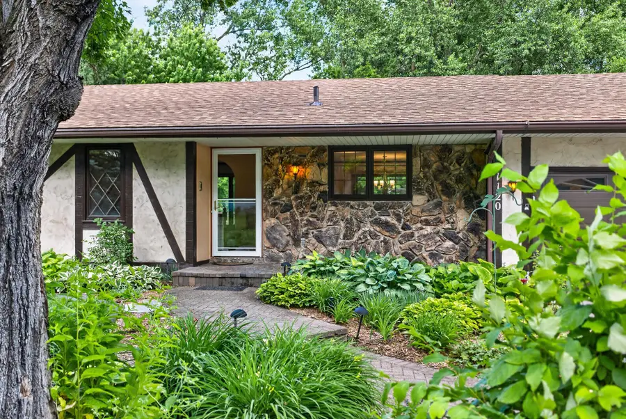 1120 Rockstone Lane, Saint Paul, MN 55112 - #2