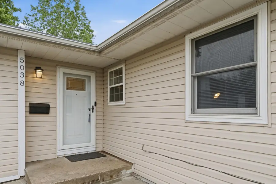 5038 N 4th Street, Minneapolis, MN 55430 - #3