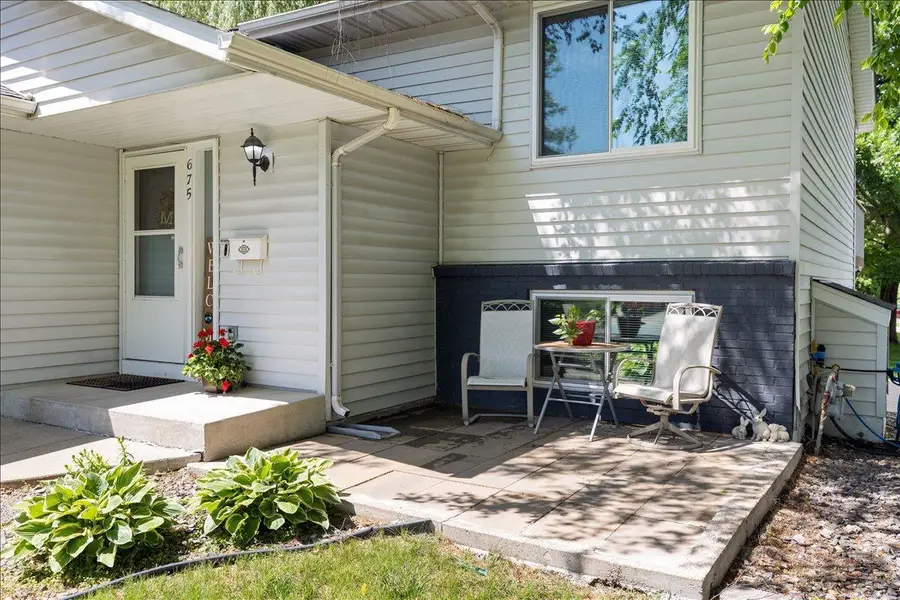 675 5th Avenue E, Shakopee, MN 55379 - #3
