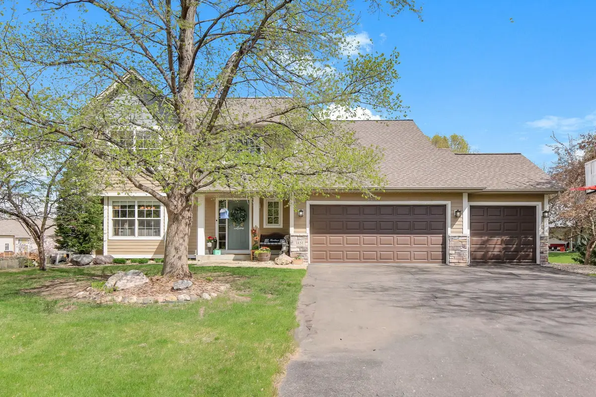 3851 Featherstone Circle, Woodbury, MN 55125 - #1