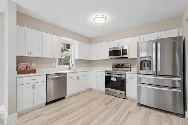 2848 Ardan Avenue, Saint Paul, MN 55112