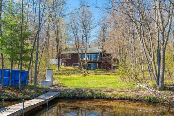 N4371 Red Oak Lane, Stone Lake, WI 54876