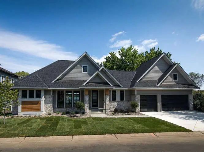 14487 Wilds Parkway Nw, Prior Lake, MN 55372 - #1