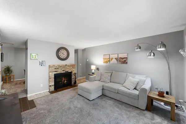 300 Shelard Parkway #209, Minneapolis, MN 55426