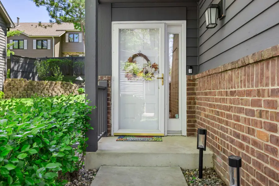 2284 Sherwood Court, Hopkins, MN 55305 - #2