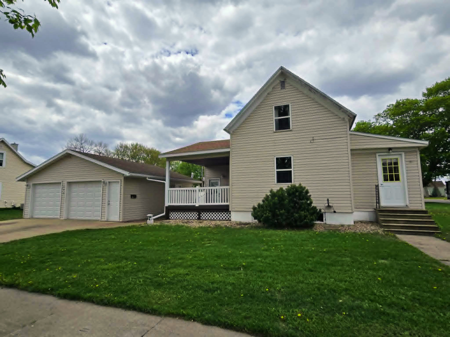 400 2nd Avenue Se, Wells, MN 56097 - #3