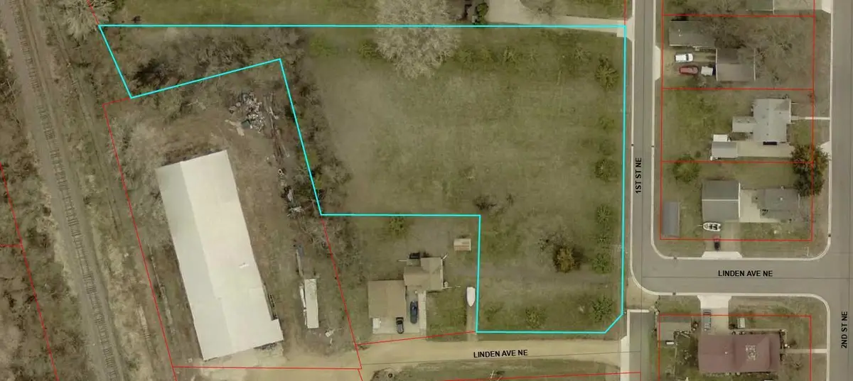 600 1st Street N, Montgomery, MN 56069 - #1