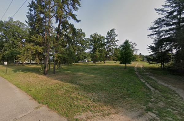 417 E Cedar Street E, Motley, MN 56466