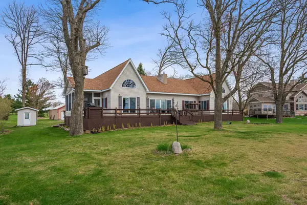 2282 71st Street, Luck, WI 54853
