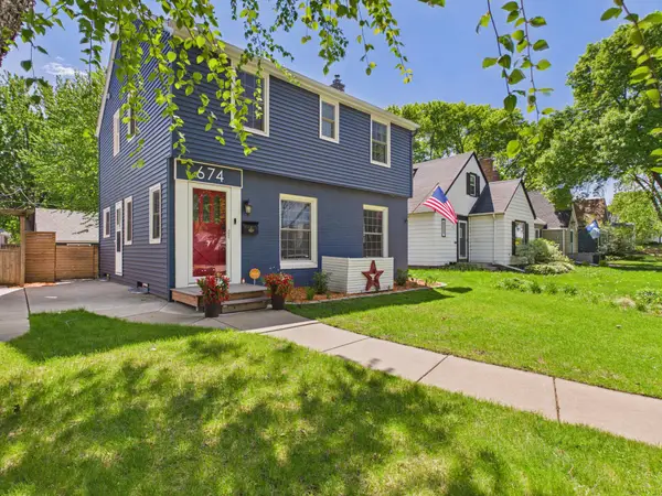 674 Montana Avenue E, Saint Paul, MN 55106