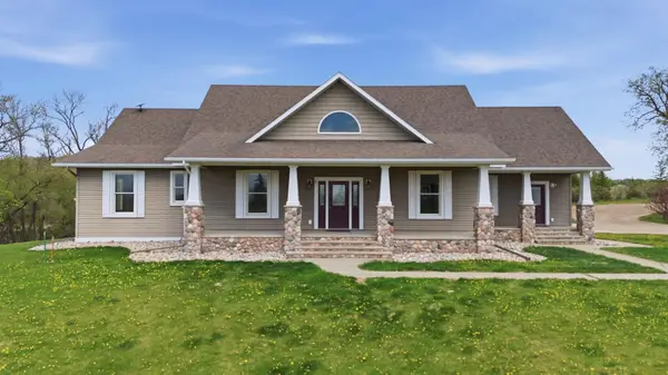 26156 40th Avenue S, Hawley, MN 56549