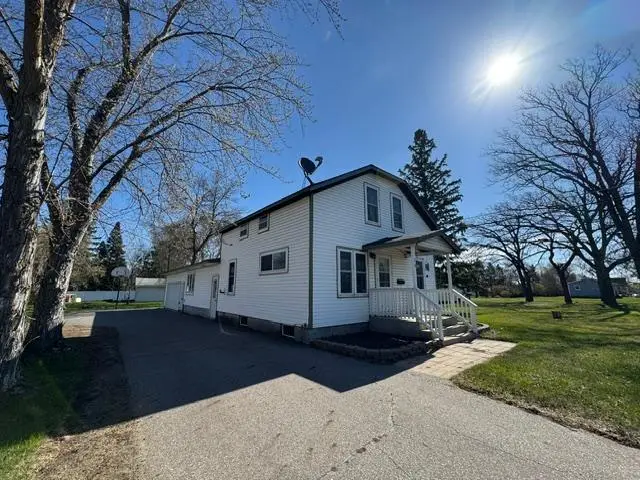106 Cedar Avenue Ne, Wadena, MN 56482 - #3