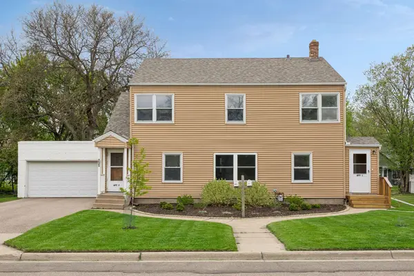 235 Dakota Street, Saint Paul, MN 55118