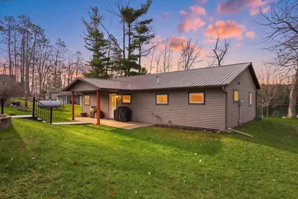 186 154th Avenue, Turtle Lake, WI 54889