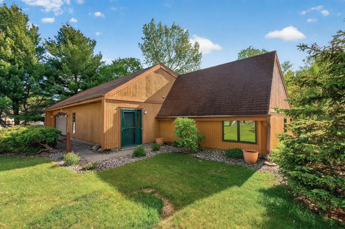 4900 Larson Road, Saint Paul, MN 55126 - #1