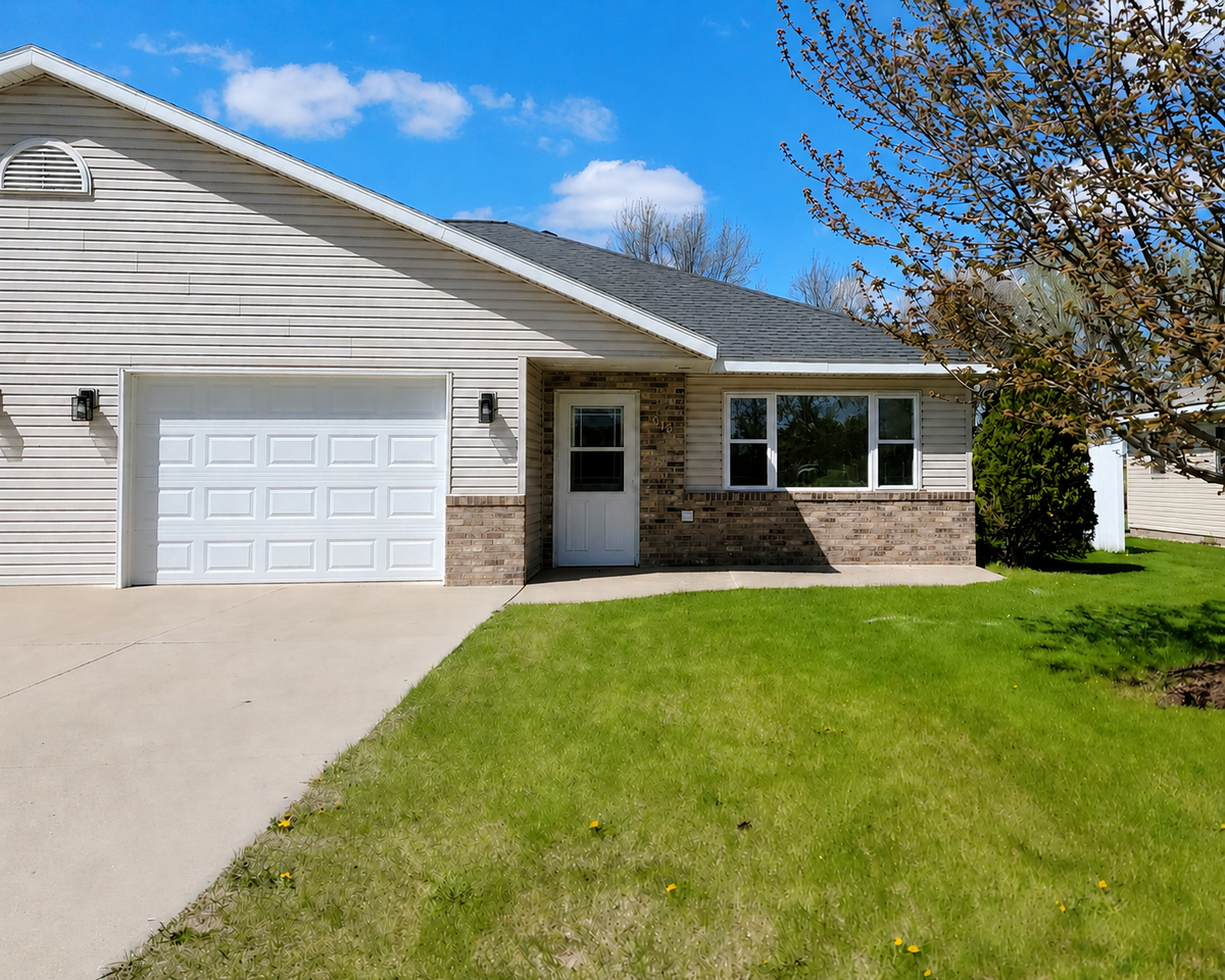 916 Mcdermott Avenue, Kandiyohi, MN 56251 - #1