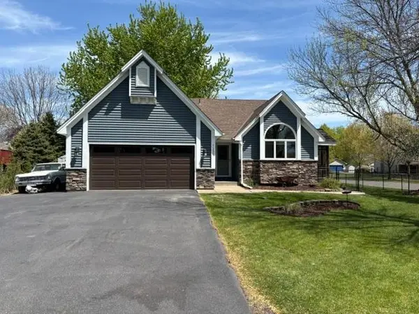 7130 Jocelyn Bay S, Cottage Grove, MN 55016