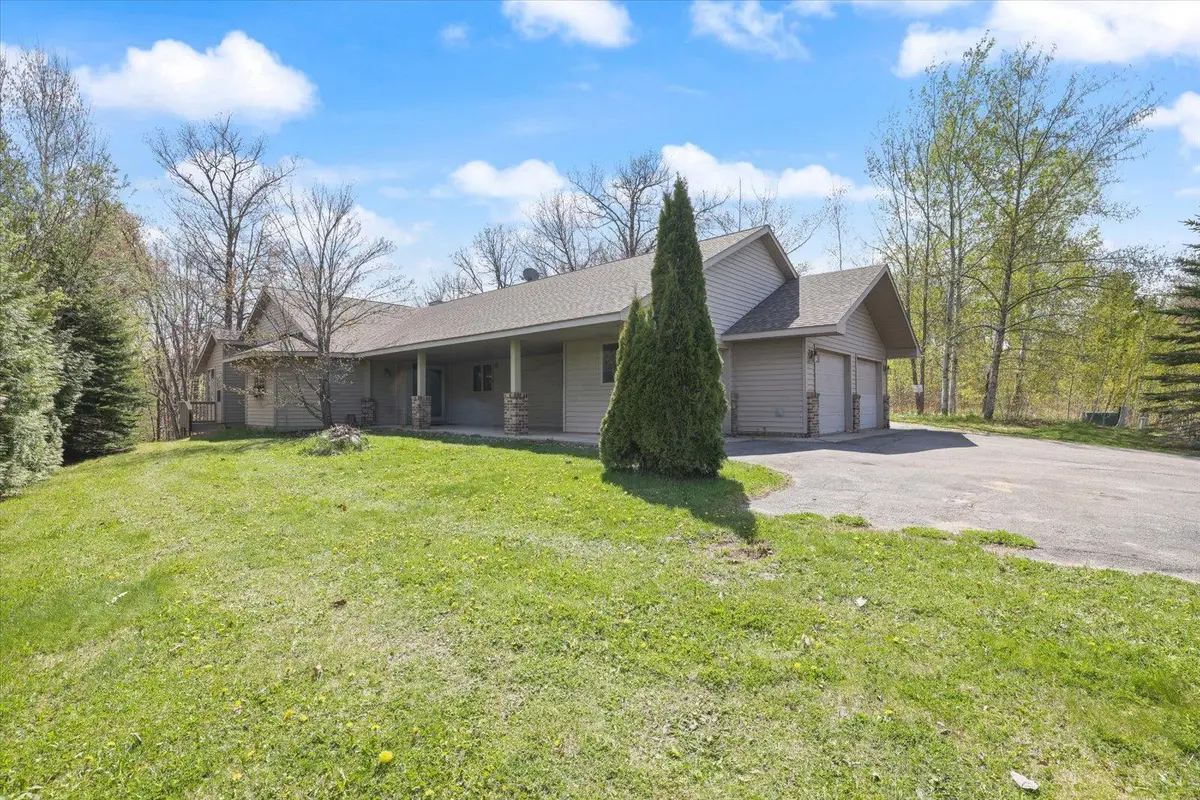 127 Eagle Drive, Coleraine, MN 55722 - #1