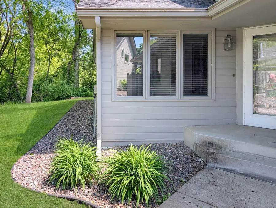 18758 Clear View Lane, Minnetonka, MN 55345 - #2