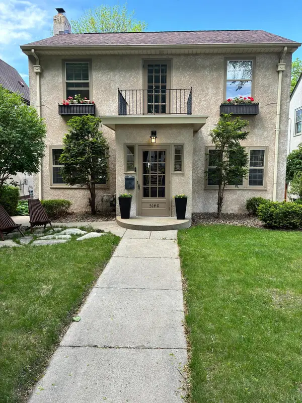 5140 Queen Avenue S, Minneapolis, MN 55410