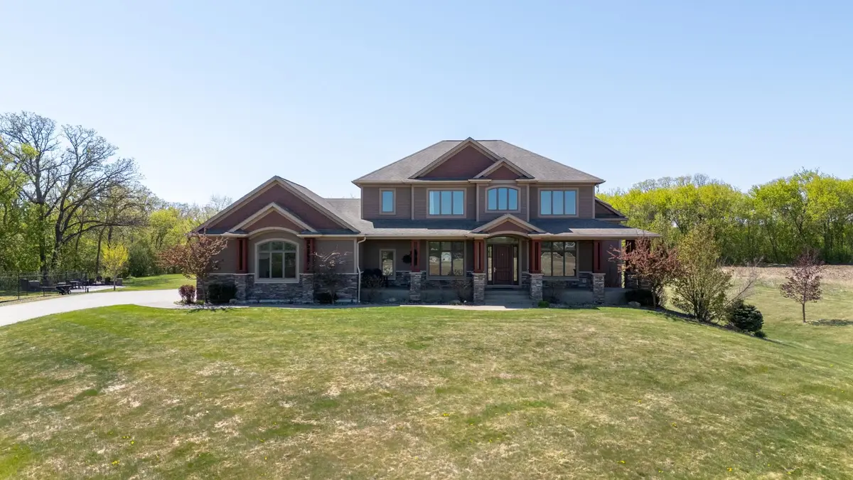 7254 County Road 117 Sw, Byron, MN 55920 - #1