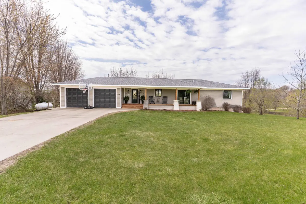 506 E Summit Street, Battle Lake, MN 56515 - #1