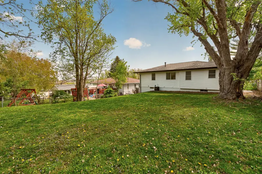 427 21st Avenue Sw, Rochester, MN 55902 - #3