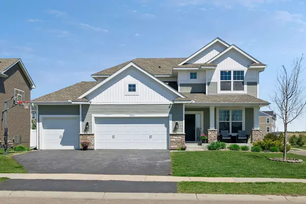 15711 Fair Hill Way, Saint Paul, MN 55124