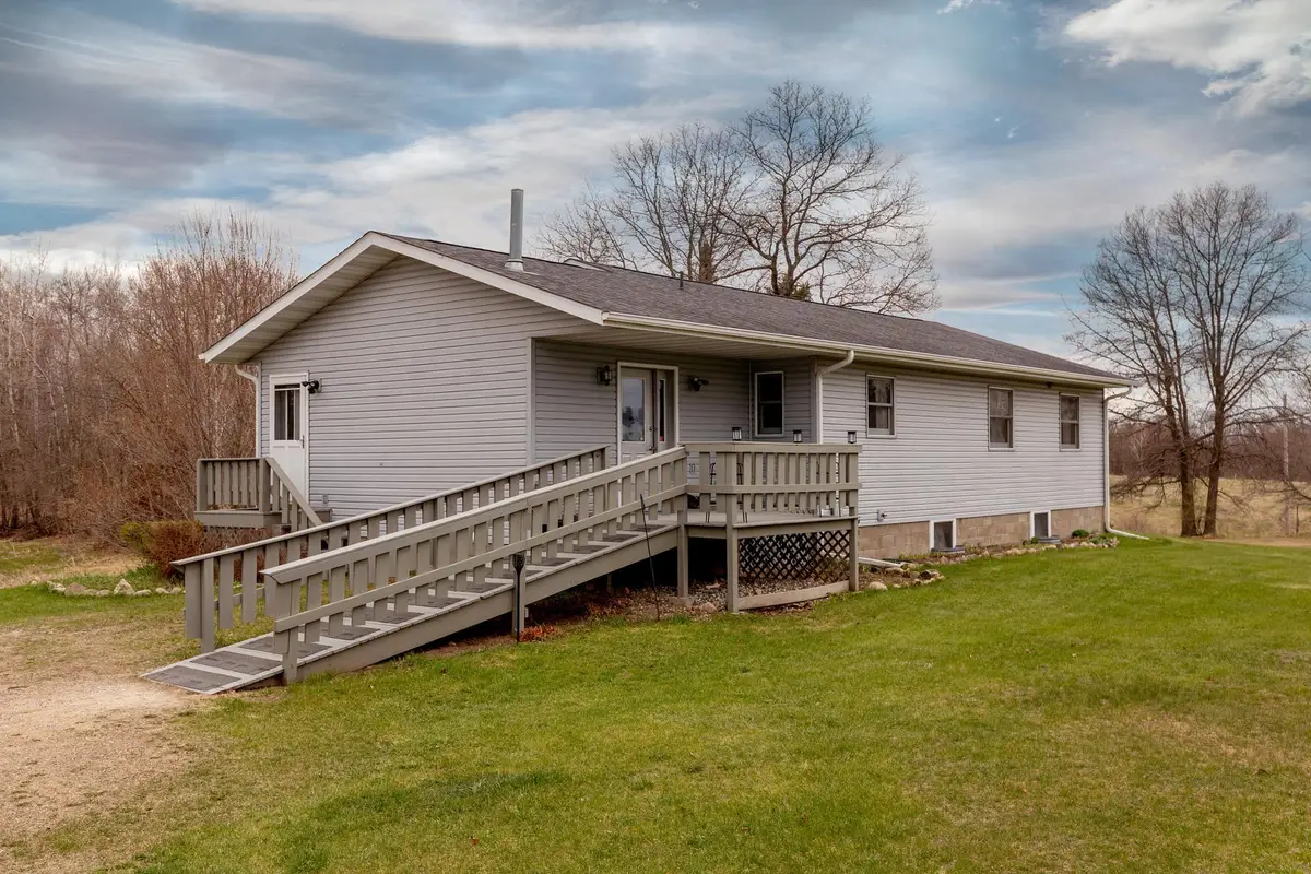 6775 State 87 Sw, Backus, MN 56435 - #1