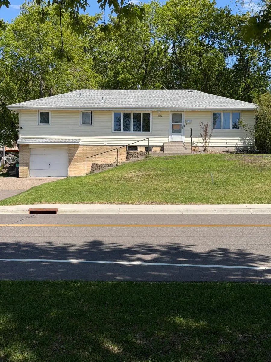 3032 Louisiana Avenue N, Minneapolis, MN 55427 - #3