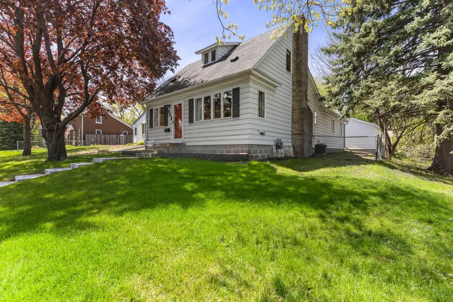 304 Madison Avenue S, Hopkins, MN 55343 - #2