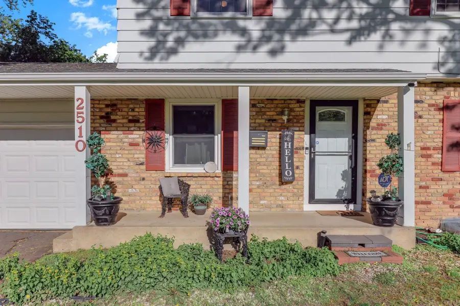2510 Cavell Avenue N, Minneapolis, MN 55427 - #2