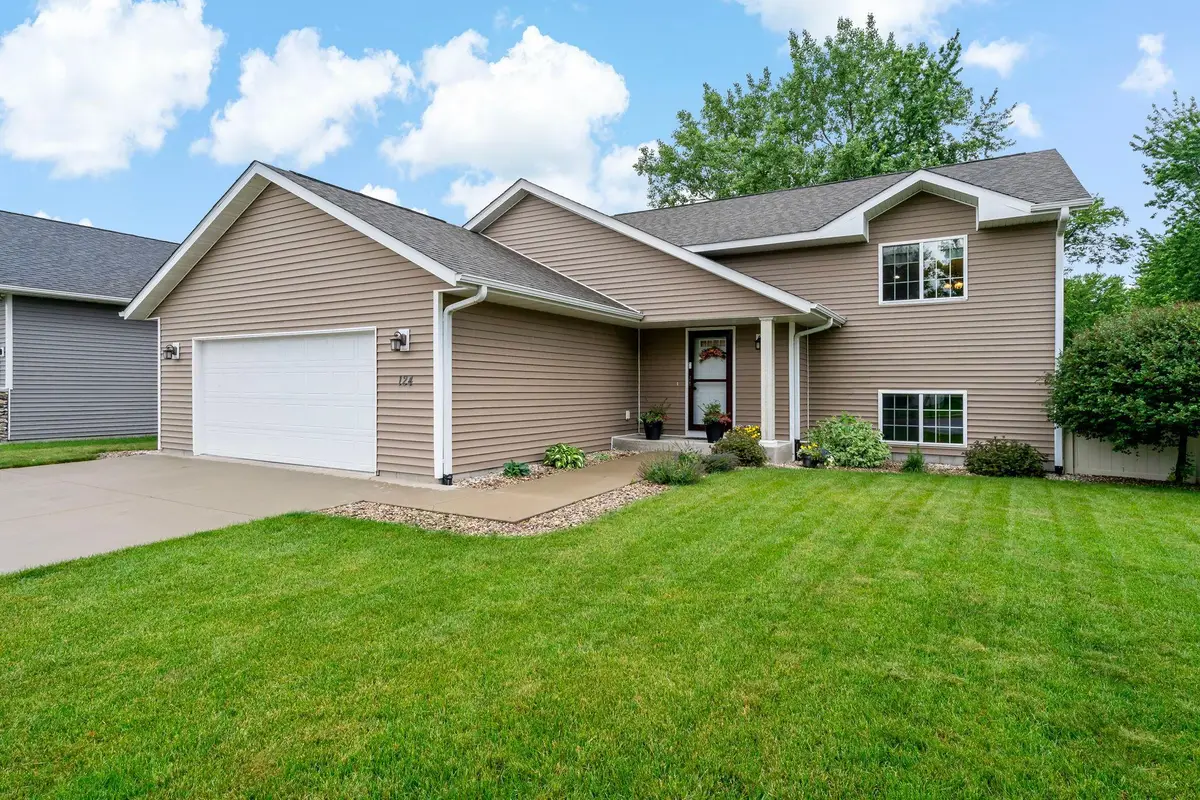 124 Harbor Hill Drive, Mankato, MN 56001 - #1