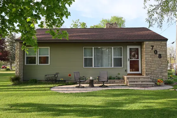 708 3rd Street, Pepin, WI 54759