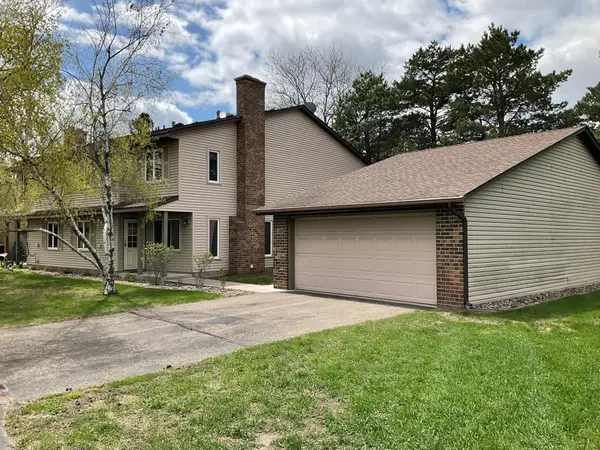 4711 Lund Point, Saint Paul, MN 55122